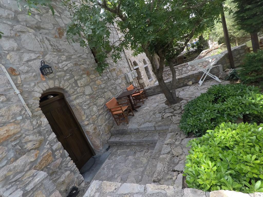 Avgonima All Seasons Hotel Dış mekan fotoğraf